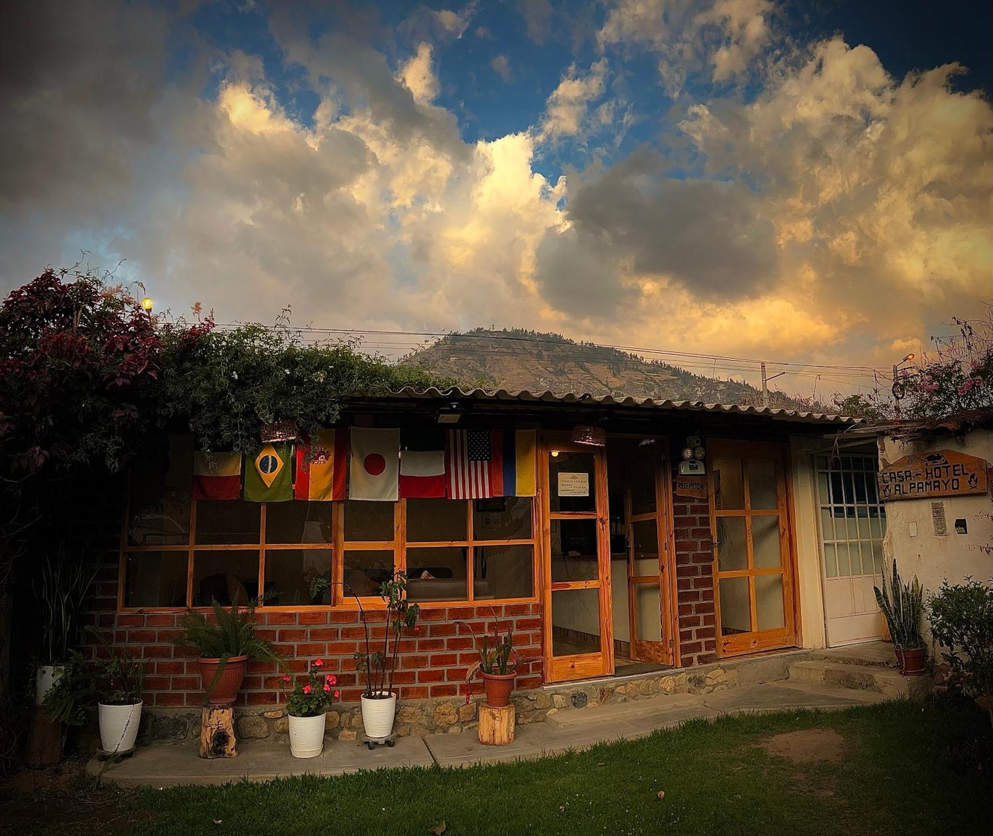 Alpamayo Casa Hotel - Restaurante Yungay Exteriér fotografie